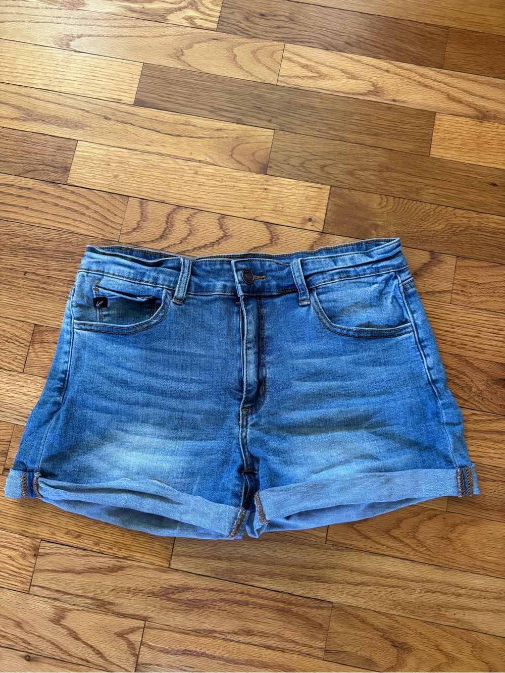 KanCan Light Blue Rolled-Hem Denim Shorts